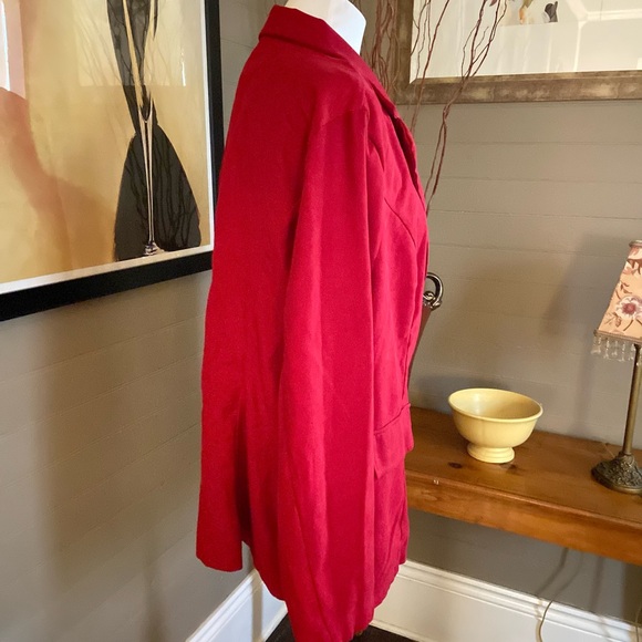 Red Jacket - Picture 5 of 5